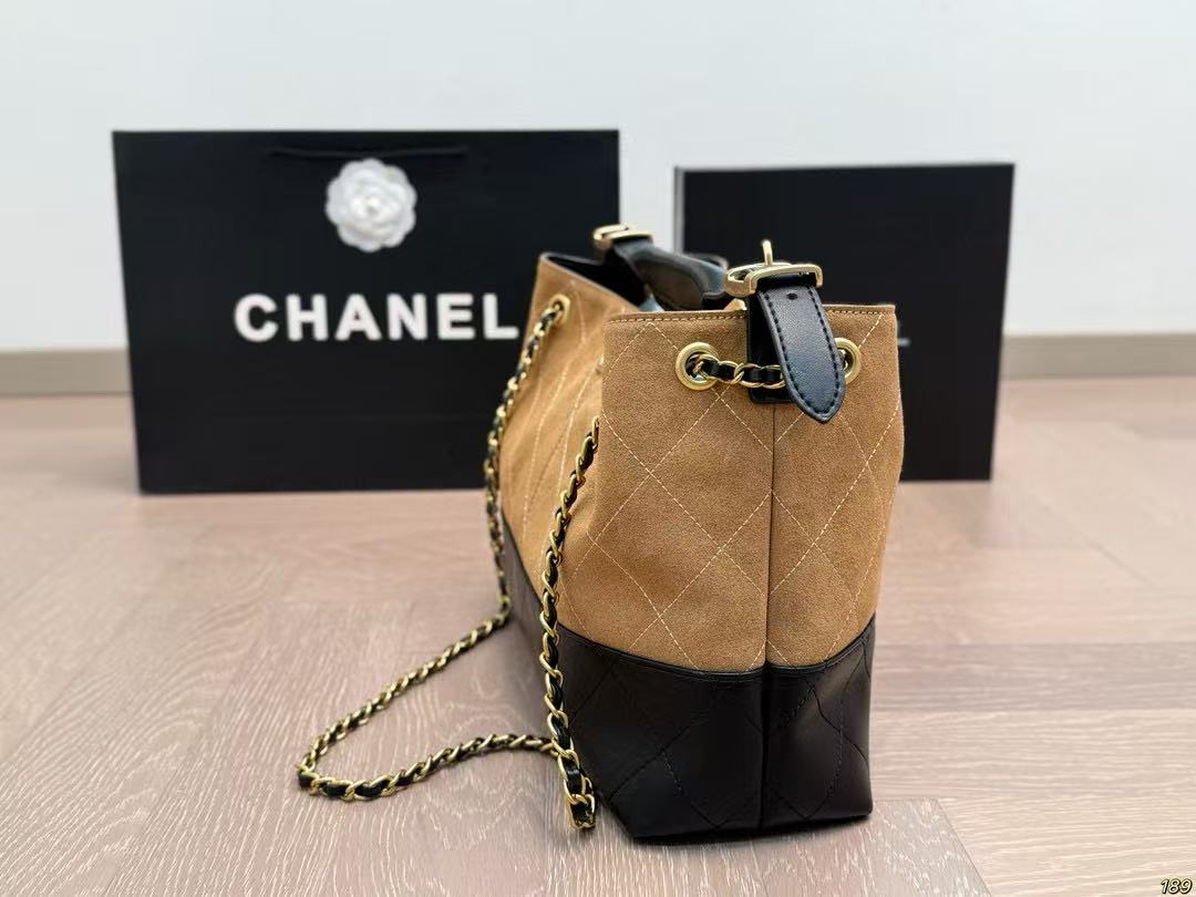 CHANE1 チェーン付きディアスキンショッピングバッグ【50％割引+送料無料】