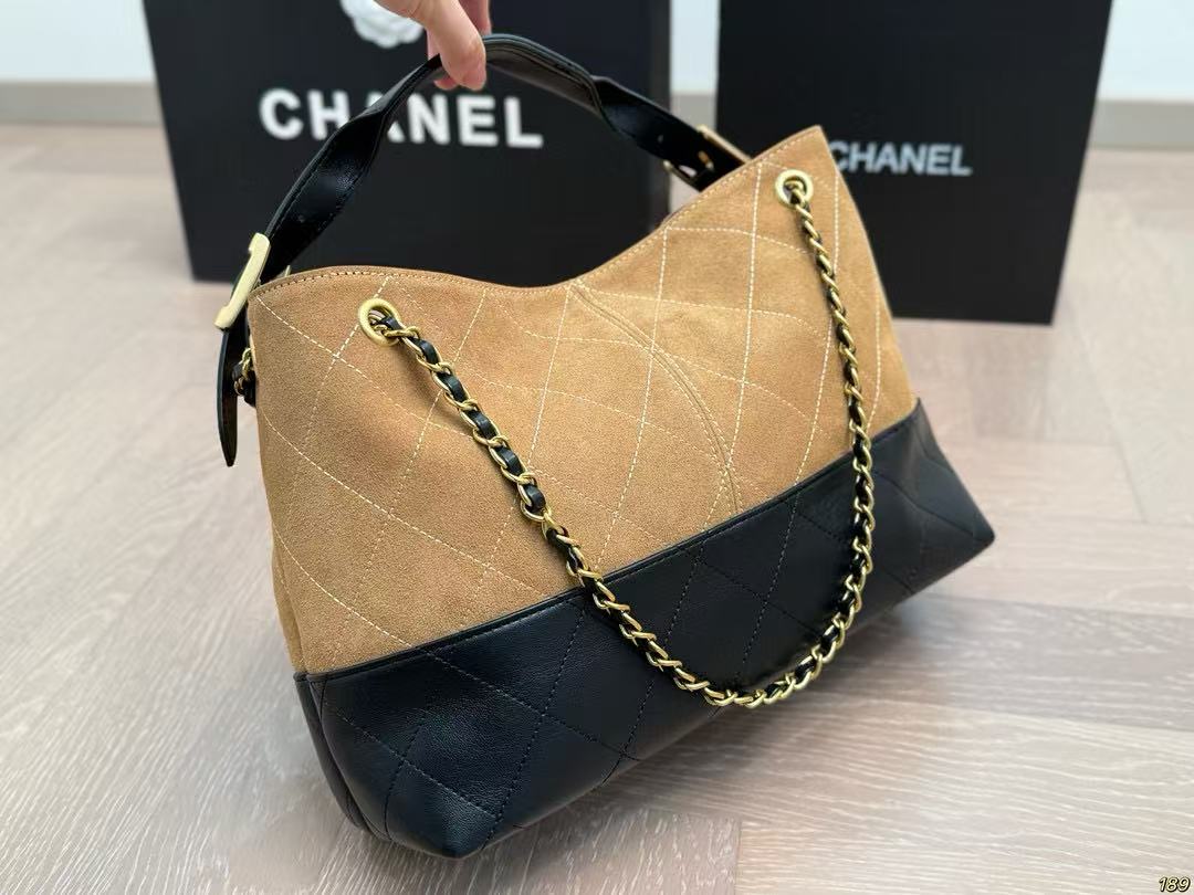 CHANE1 チェーン付きディアスキンショッピングバッグ【50％割引+送料無料】