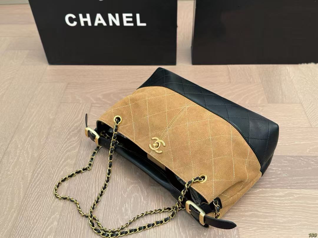 CHANE1 チェーン付きディアスキンショッピングバッグ【50％割引+送料無料】