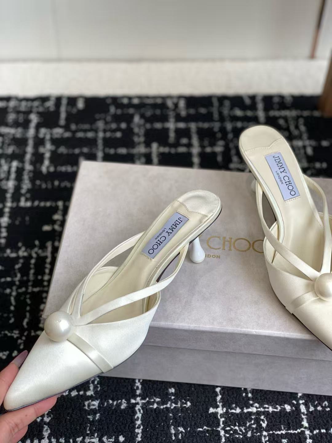 jimmycho0 高品質のパールポイントハイヒール【50％割引+送料無料】