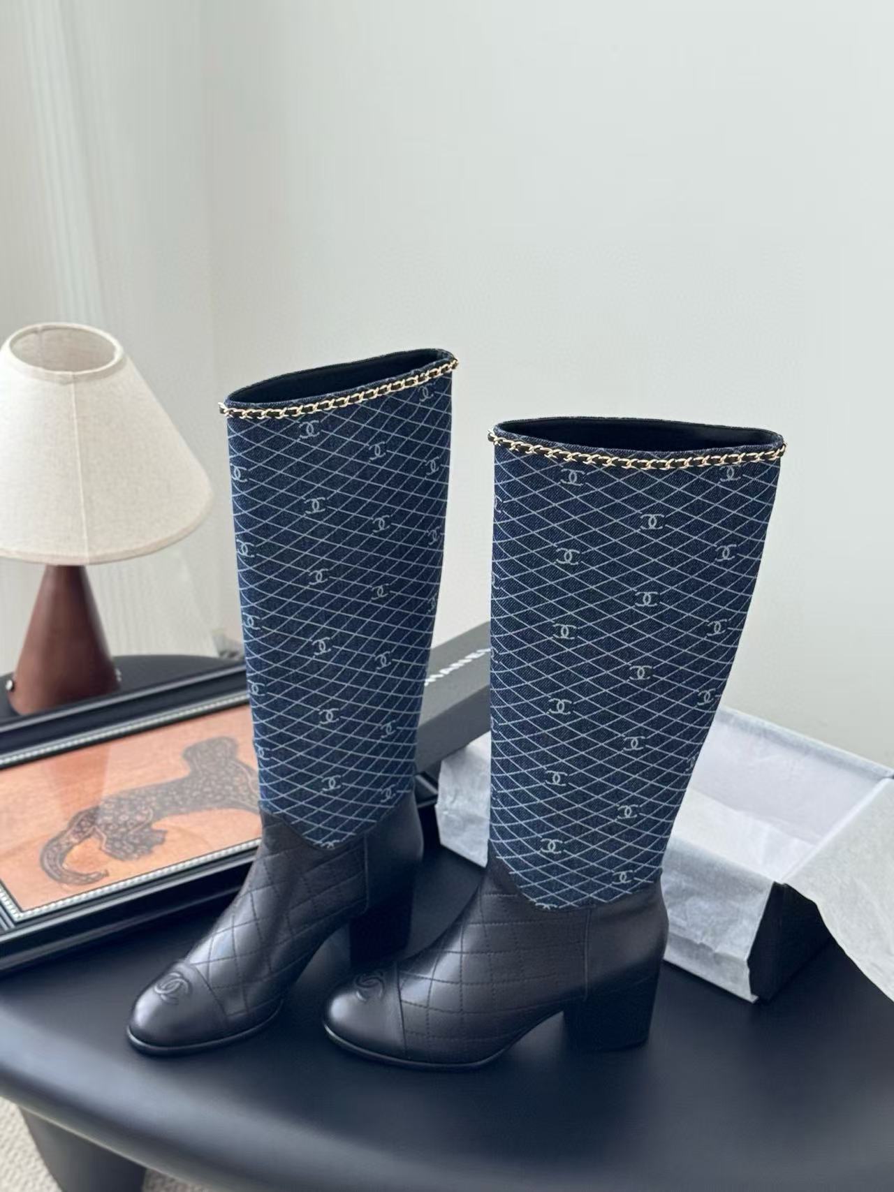CHANE1 高品質ロゴチェーンハイブーツ【50％割引+送料無料】