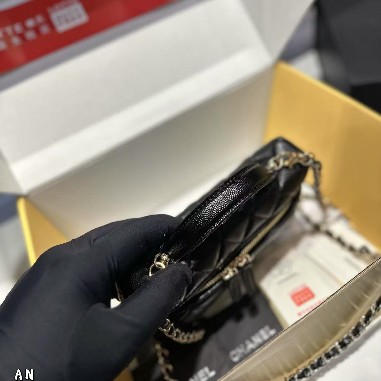 CHANE1 チェーンハンドバッグ【50％割引+送料無料】