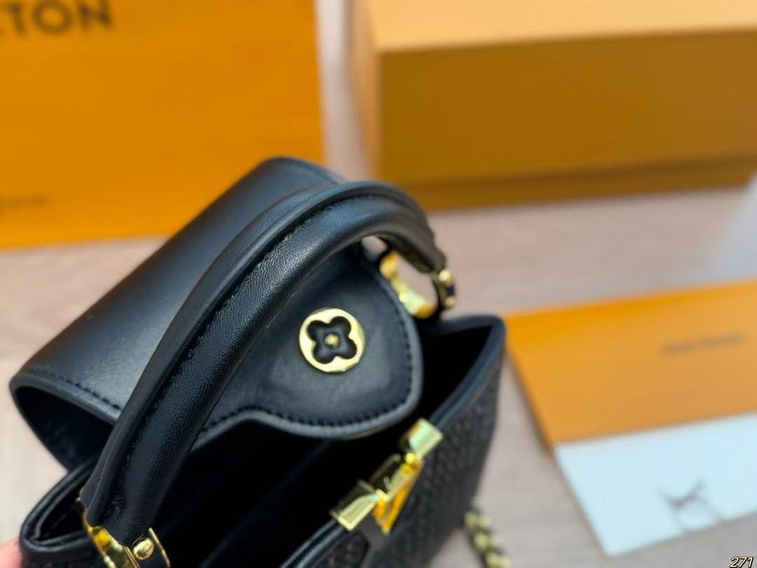 LV Capucines新しいハンドバッグ【50％割引+送料無料】