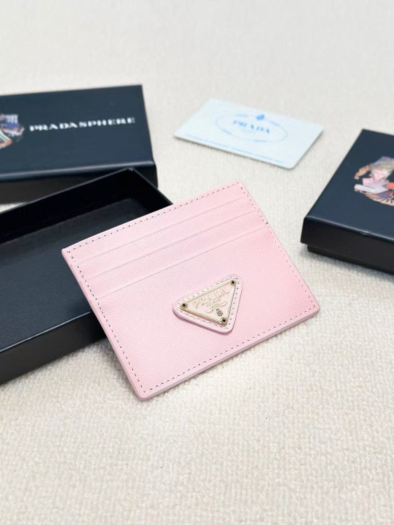 PR4DA トライアングルロゴ カードホルダー【50％割引+送料無料】