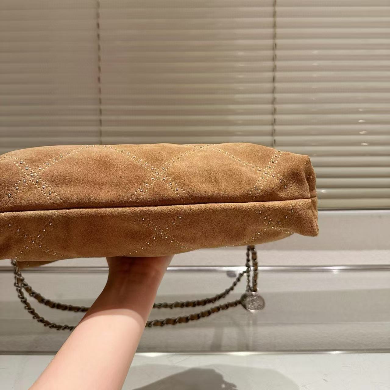 CHANE1 ディアスキンチェーンショッピングバッグ【50％割引+送料無料】