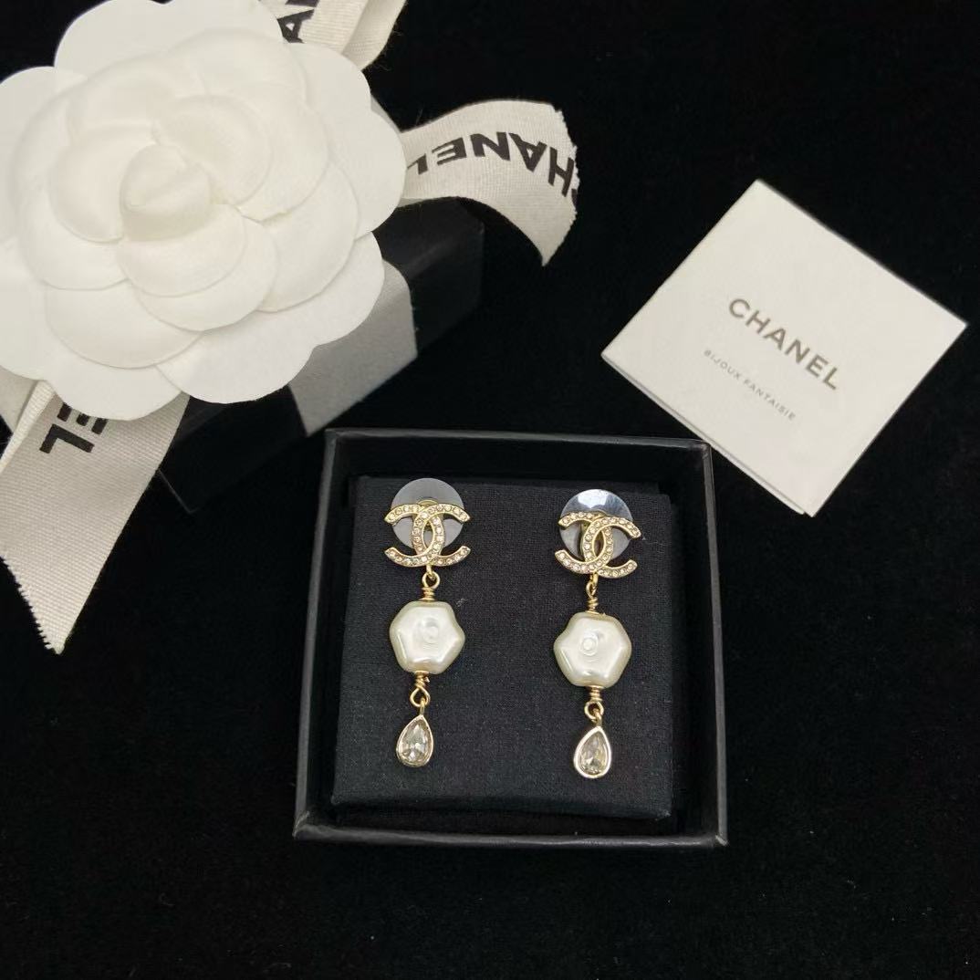 CHANE1 クラウドタッセルイヤリング【50％割引+送料無料】