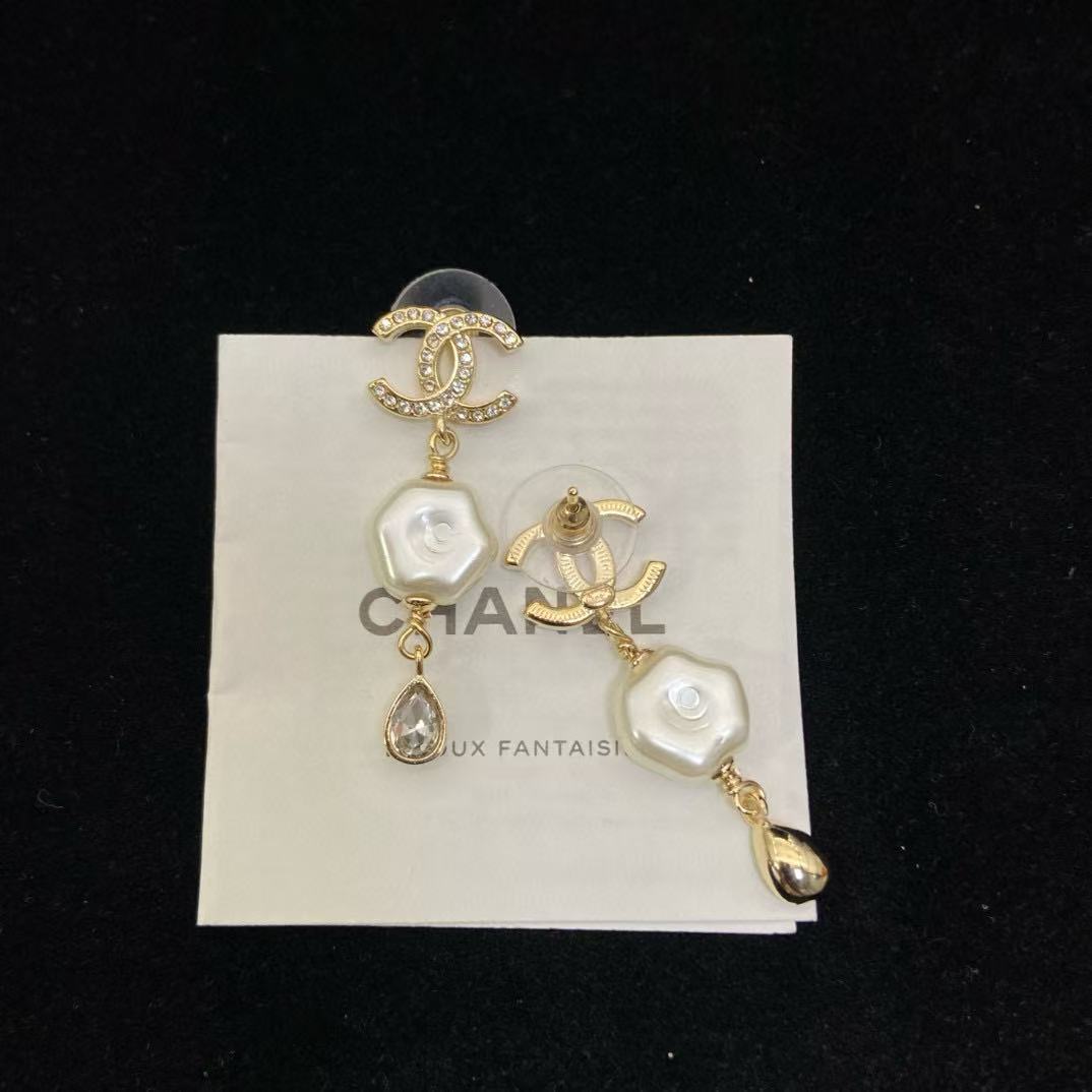 CHANE1 クラウドタッセルイヤリング【50％割引+送料無料】