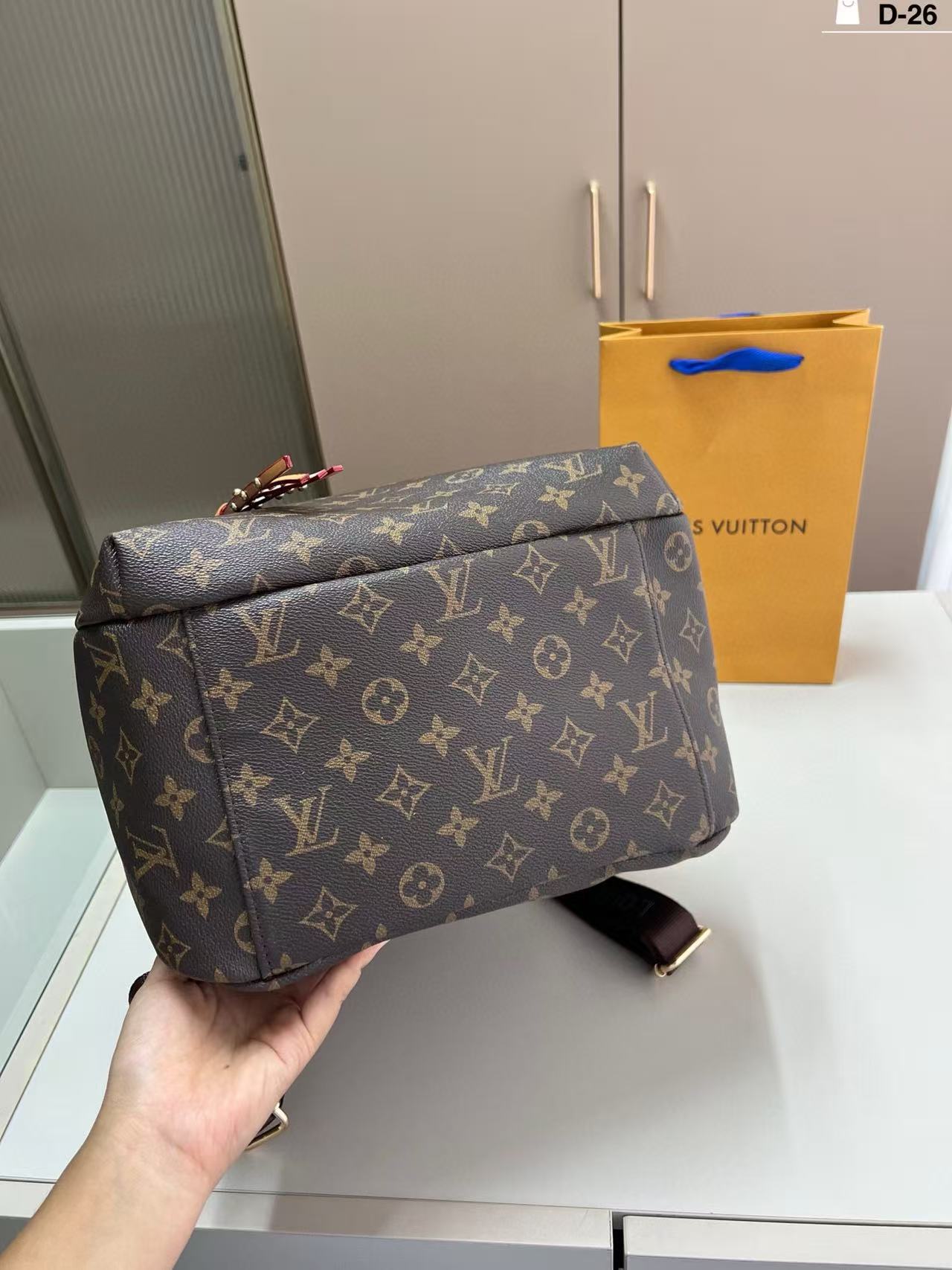 LVプリントバックパック【50％割引+送料無料】