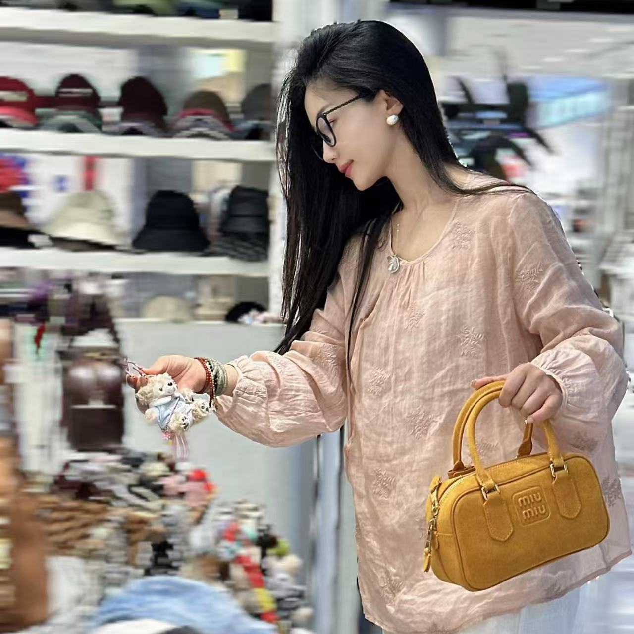 M1UM1U ディアスキン ボウリングボール【50％割引+送料無料】