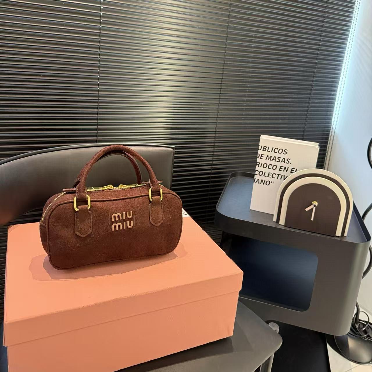 M1UM1U ディアスキン ボウリングボール【50％割引+送料無料】