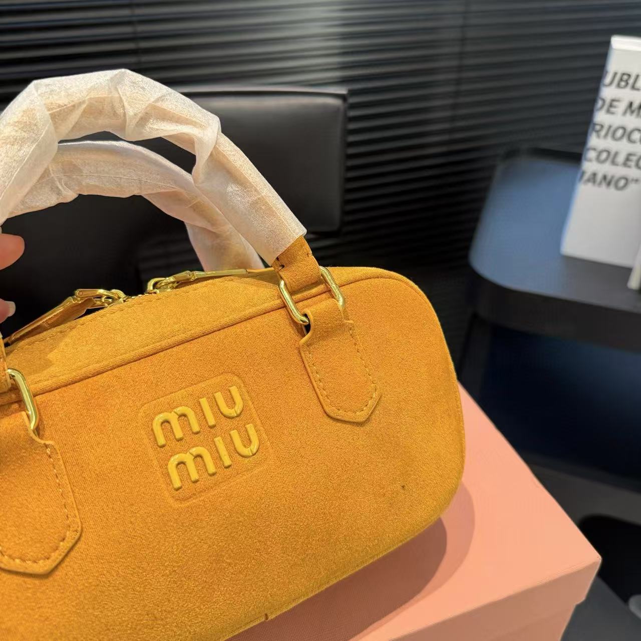 M1UM1U ディアスキン ボウリングボール【50％割引+送料無料】