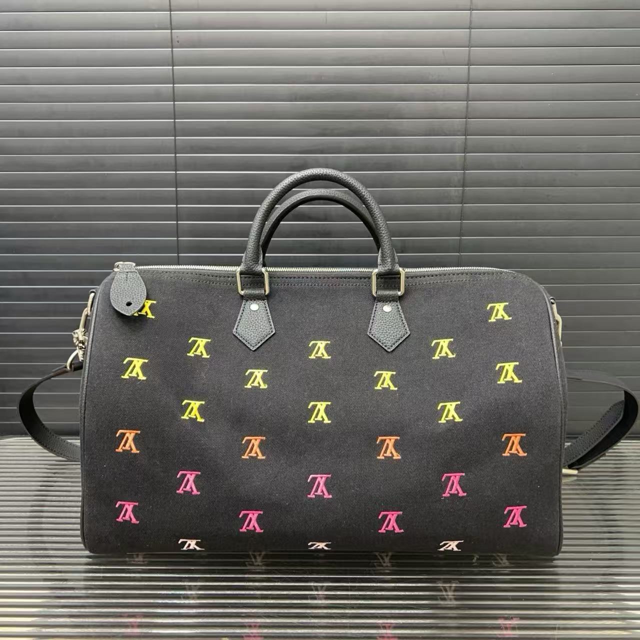 LV Speedy刺繍ロゴトラベルバッグ【50％割引+送料無料】