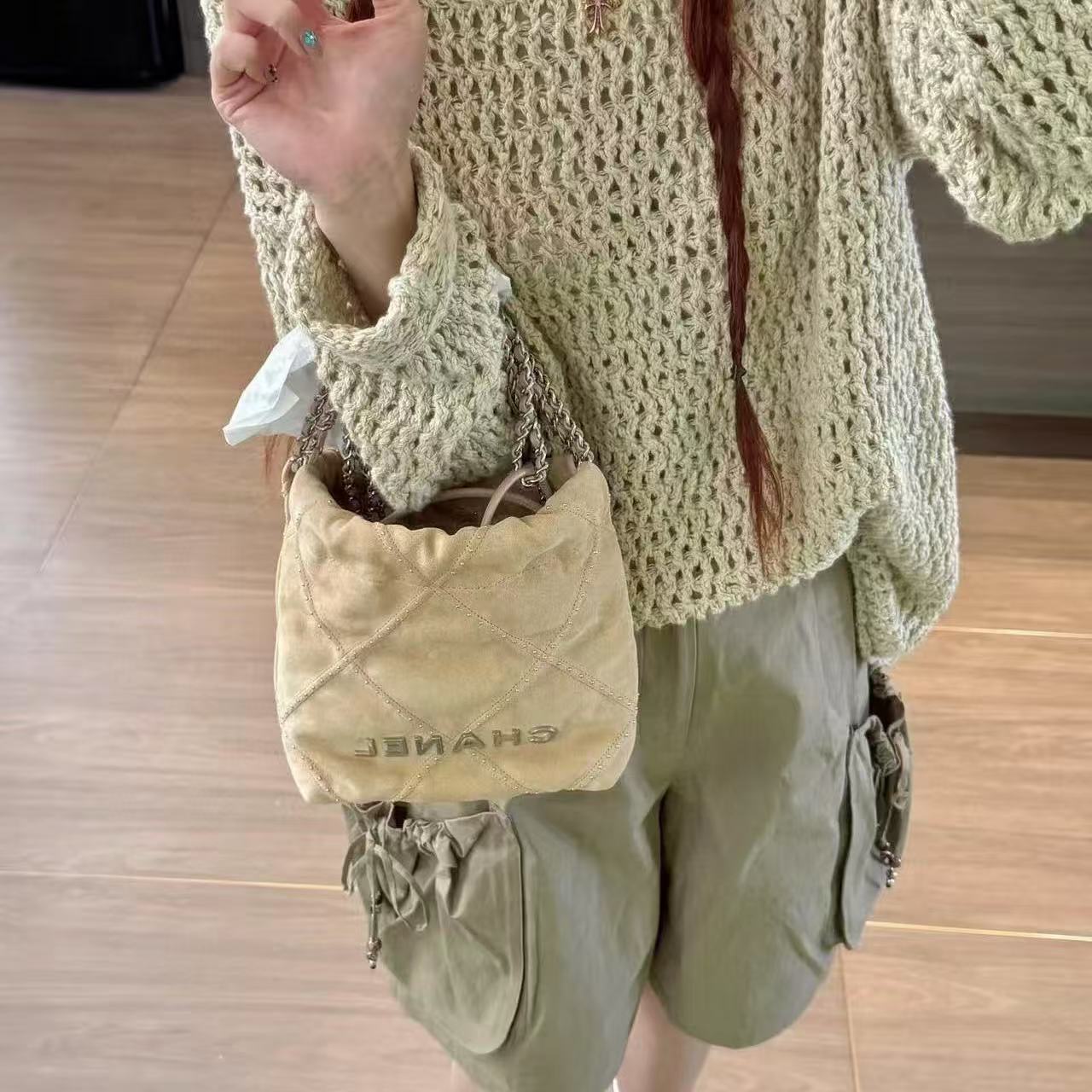 CHANE1 リベットチェーン付き鹿革ショッピングバッグ【50％割引+送料無料】