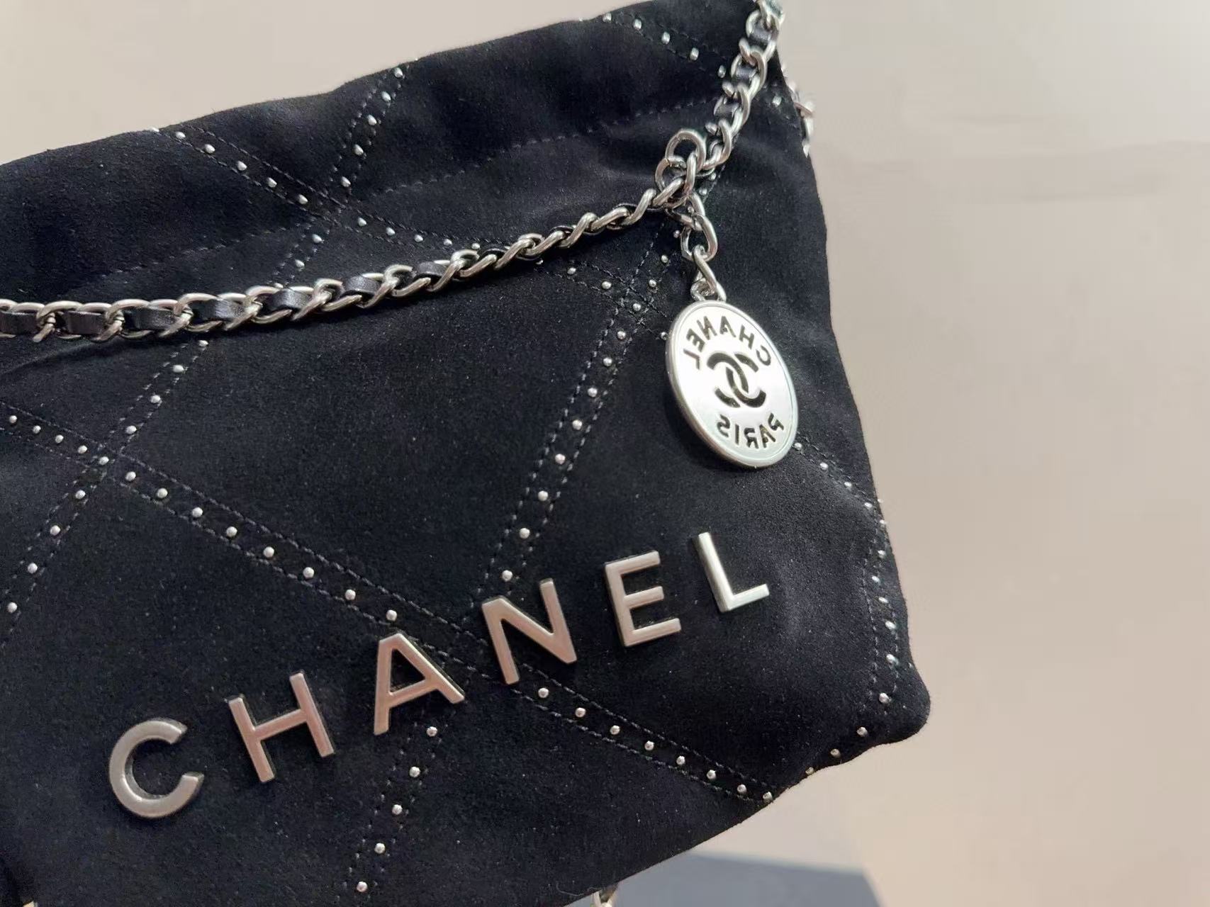 CHANE1 リベットチェーン付き鹿革ショッピングバッグ【50％割引+送料無料】