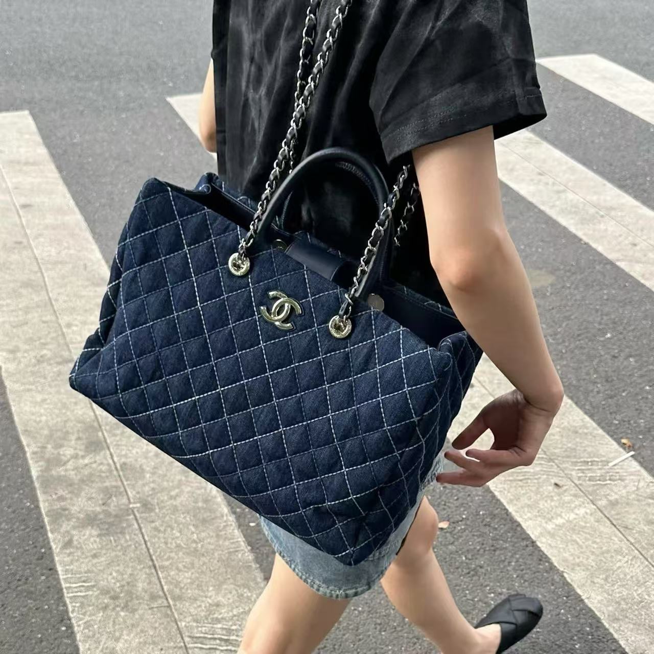 CHANE1 デニムチェーンショッピングバッグ【50％割引+送料無料】