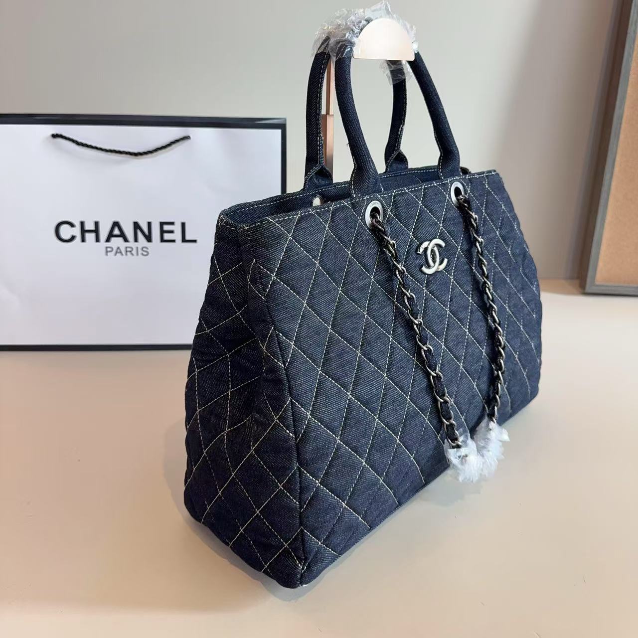 CHANE1 デニムチェーンショッピングバッグ【50％割引+送料無料】