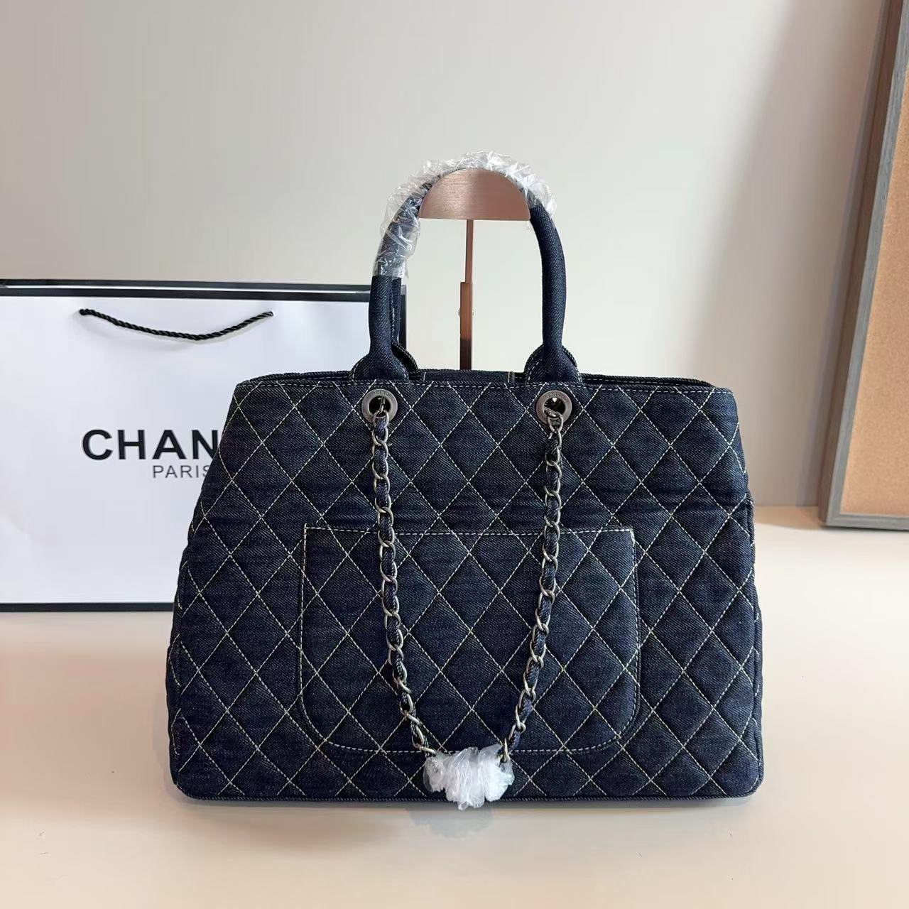 CHANE1 デニムチェーンショッピングバッグ【50％割引+送料無料】