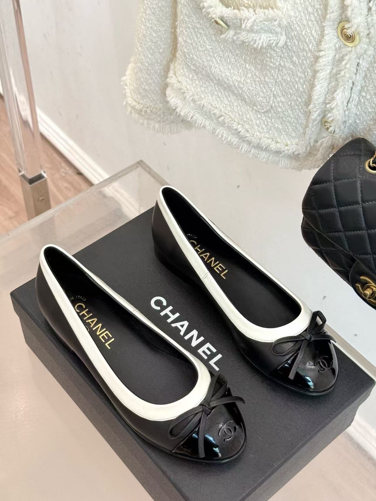 CHANE1 高品質ダブルCボウフラットシューズ【50％割引+送料無料】