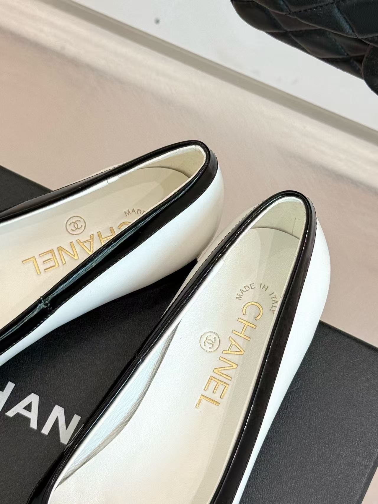 CHANE1 高品質ダブルCボウフラットシューズ【50％割引+送料無料】