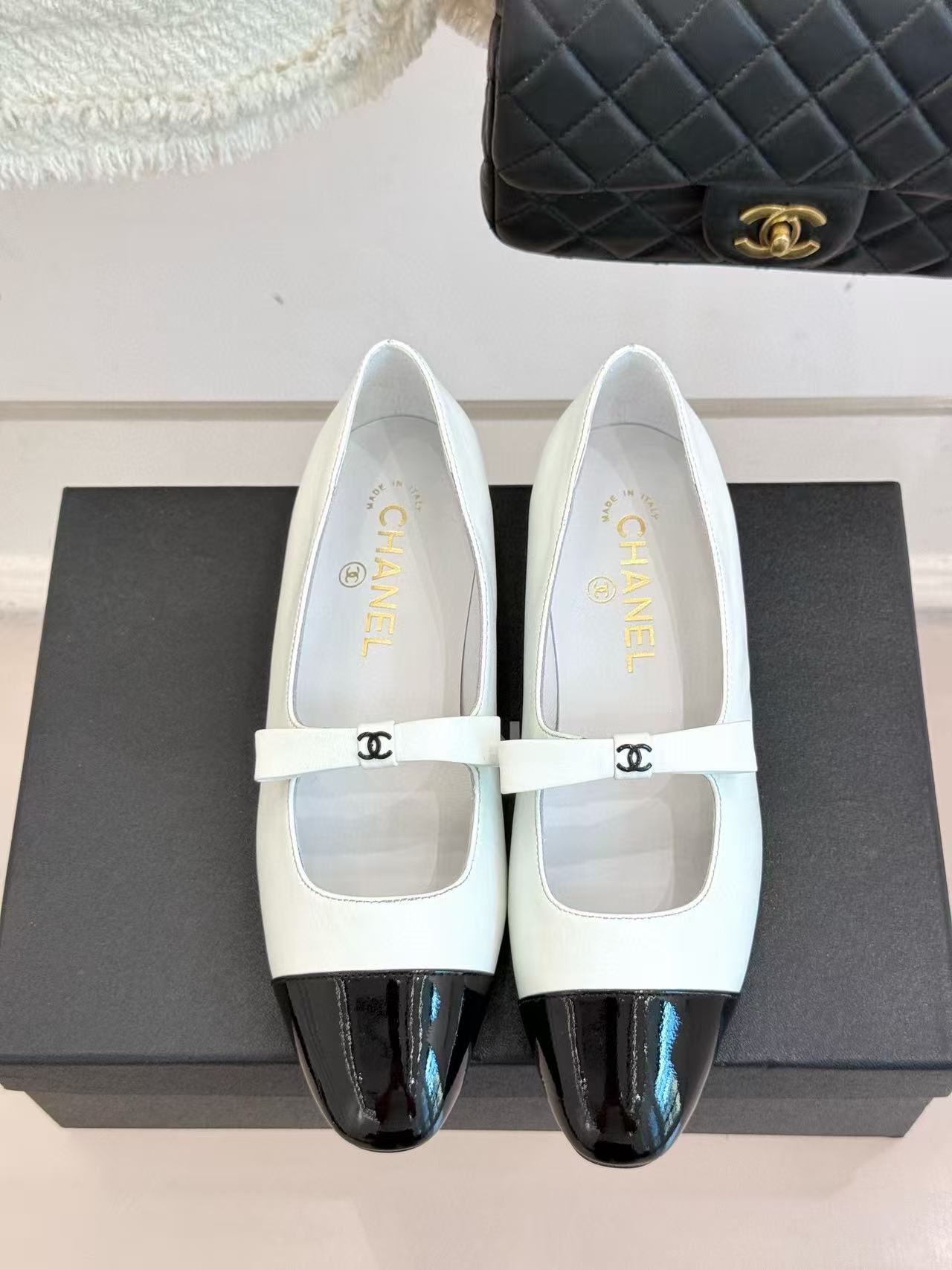 CHANE1 高品質ダブルCボウフラットシューズ【50％割引+送料無料】