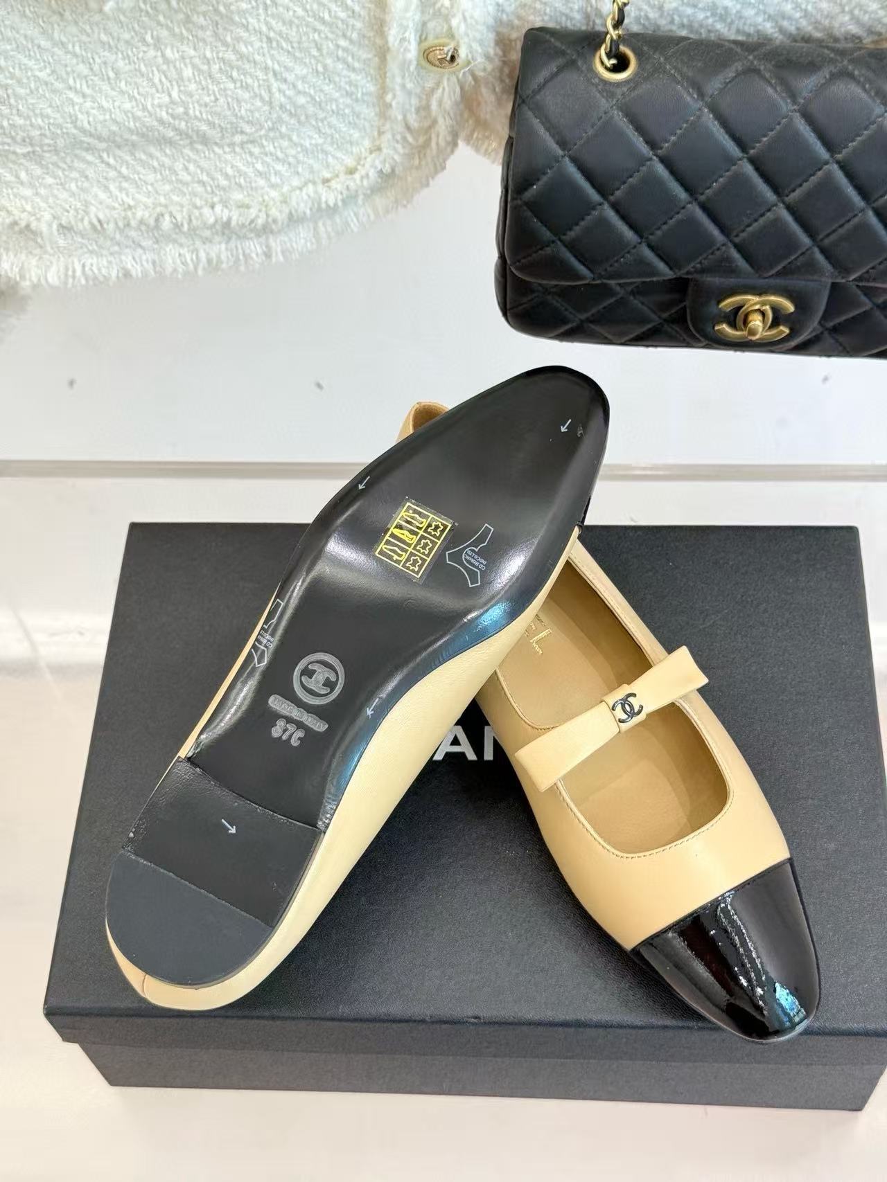 CHANE1 高品質ダブルCボウフラットシューズ【50％割引+送料無料】