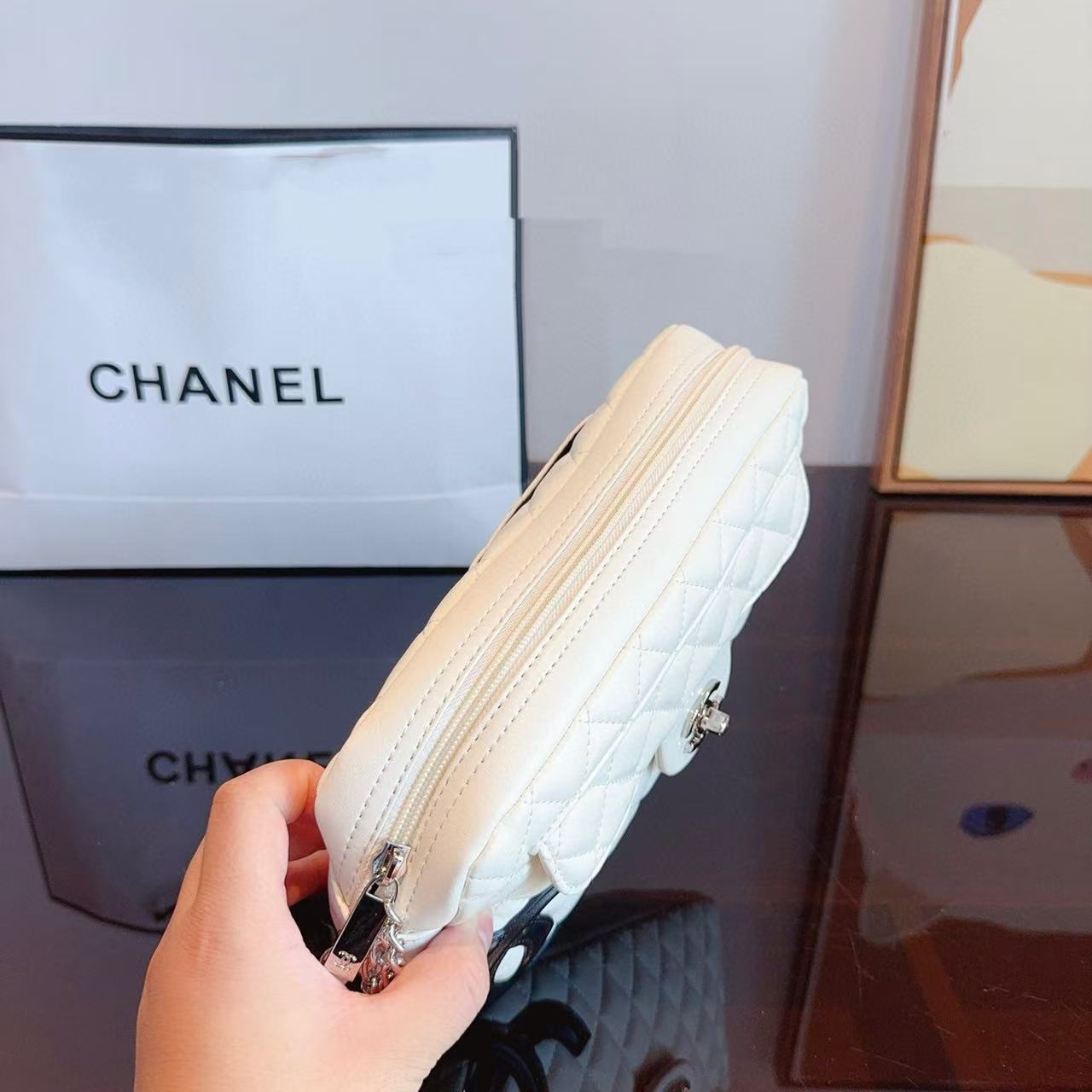 CHANE1 ダブルC カメラバッグ【50％割引+送料無料】