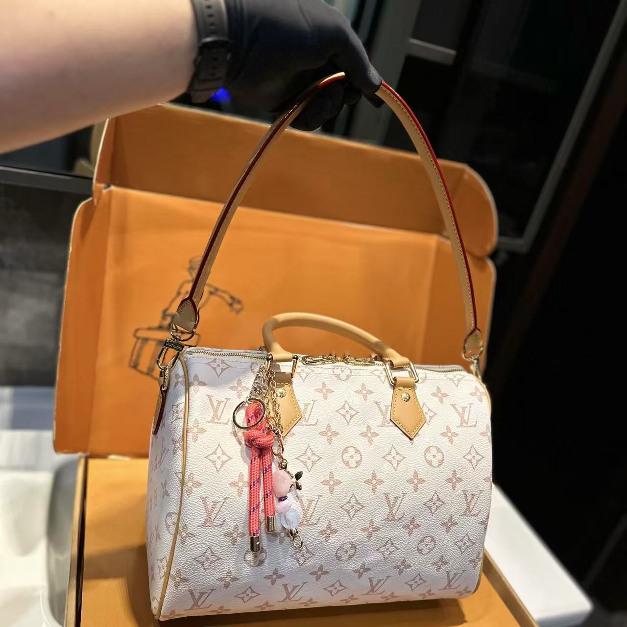 LV sppedyハンドバッグ【50％割引+送料無料】