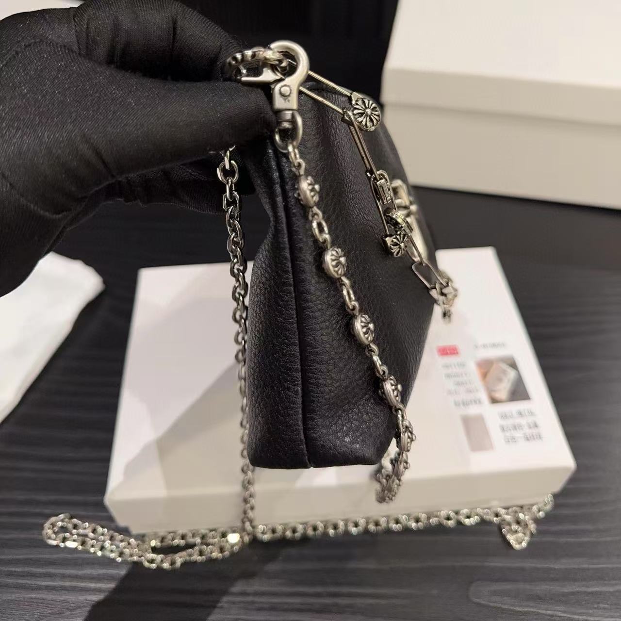 Chr0me Hearts チェーン アンダーアームバッグ【50％割引+送料無料】