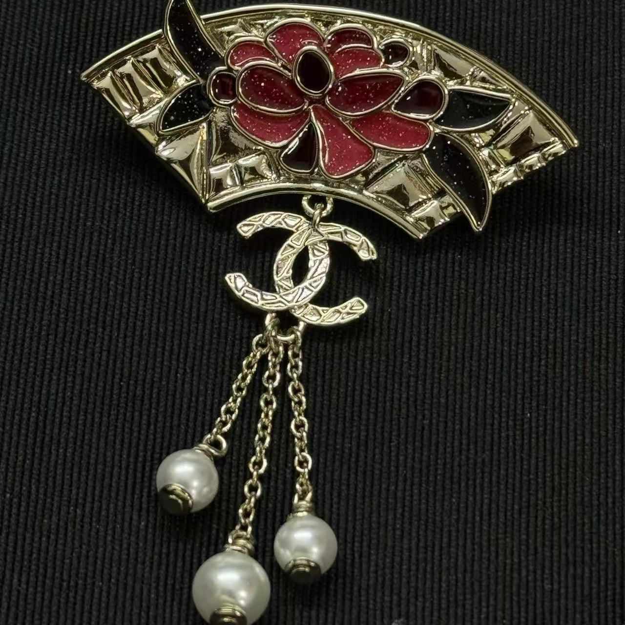 CHANE1 扇形タッセルチェーンパールブローチ【50％割引+送料無料】