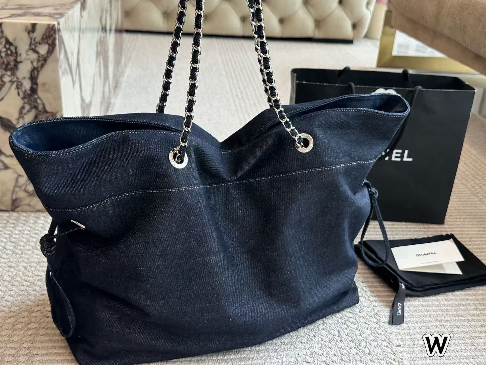 CHANE1 ダブルCデニムチェーンビーチバッグ【50％割引+送料無料】