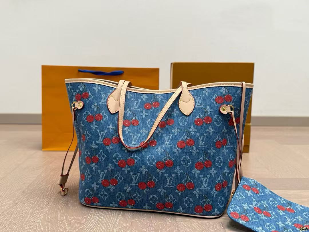 LVチェリーデニムショッピングバッグ【50％割引+送料無料】