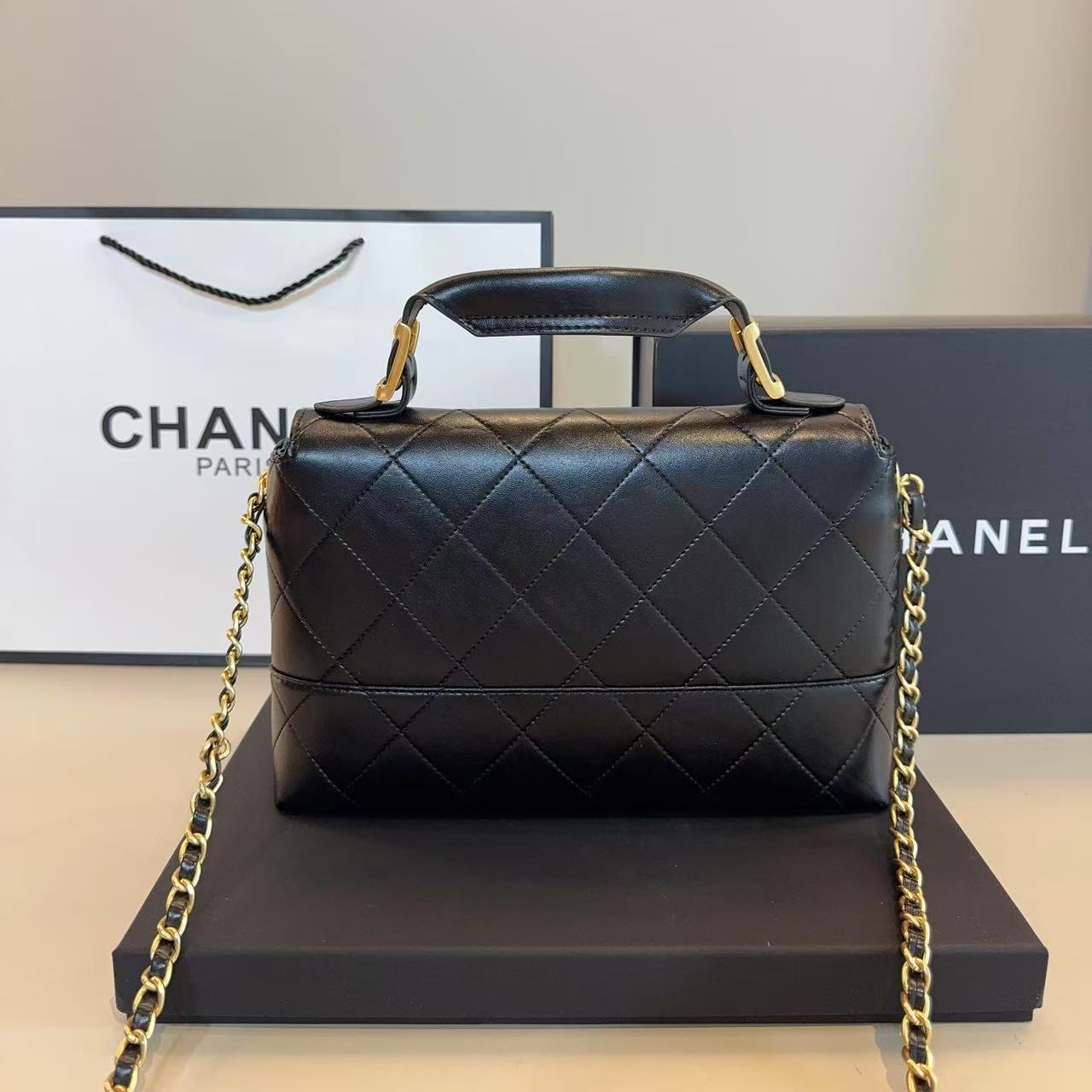 CHANE1 hoboハンドバッグ【50％割引+送料無料】