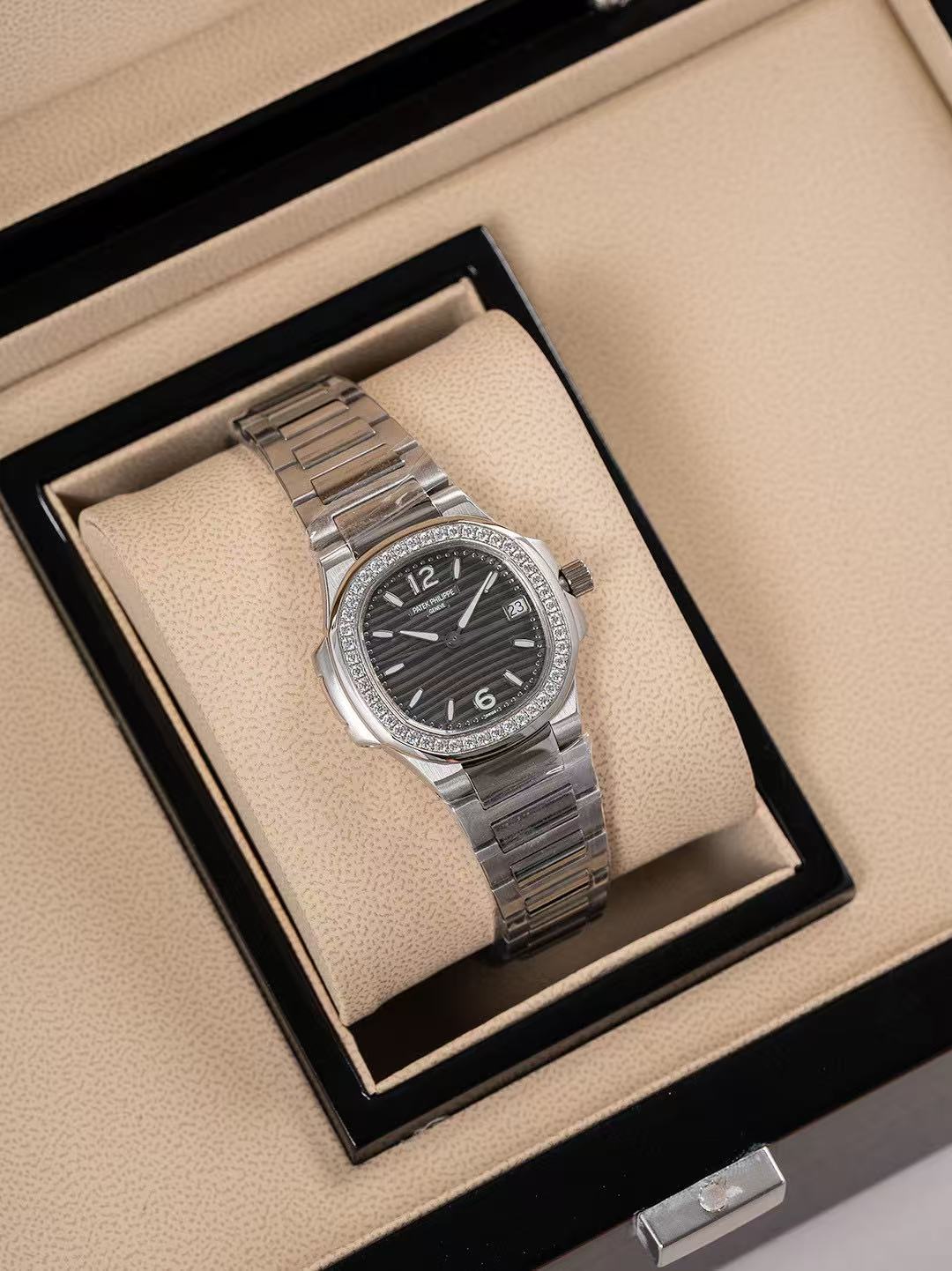 PATEK PH1LIPPE女性用スチールストラップウォッチ【50％割引+送料無料】