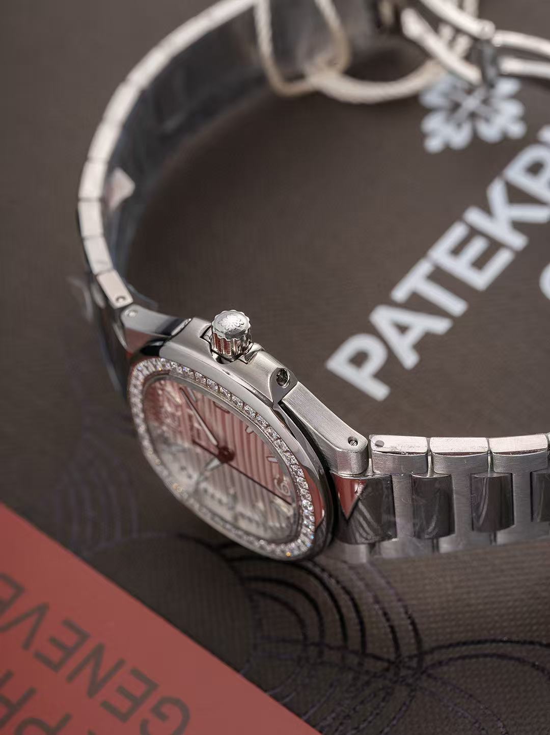 PATEK PH1LIPPE女性用スチールストラップウォッチ【50％割引+送料無料】