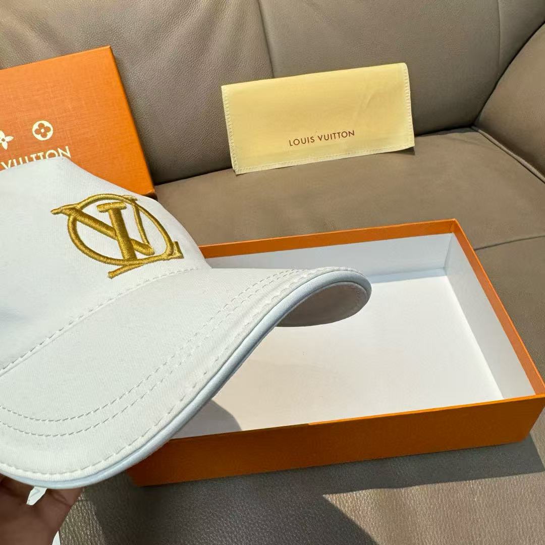 LV刺繍ロゴ入りベースボールキャップ【50％割引+送料無料】