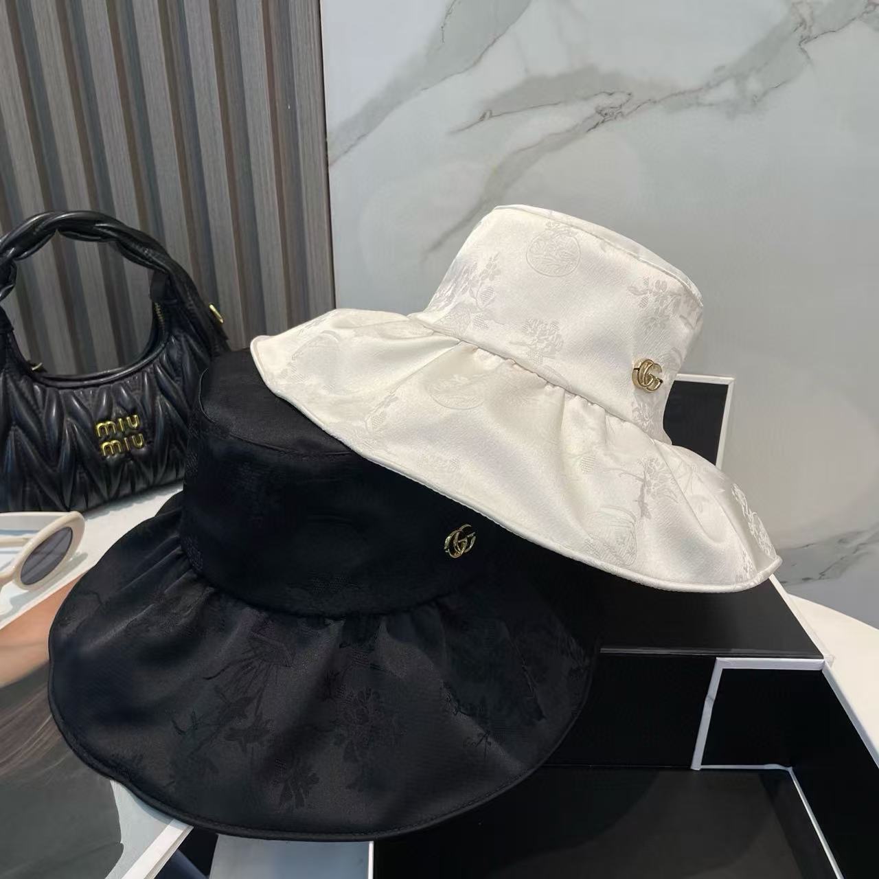 GUCC1 ジャカード サンプロテクション バケットハット【50％割引+送料無料】