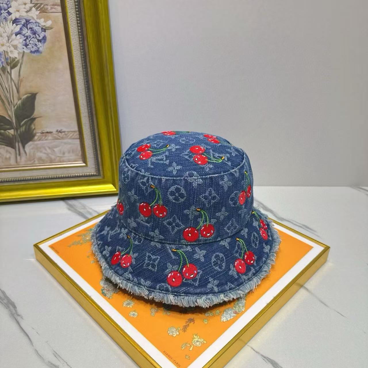 LVチェリーデニムバケットハット【50％割引+送料無料】
