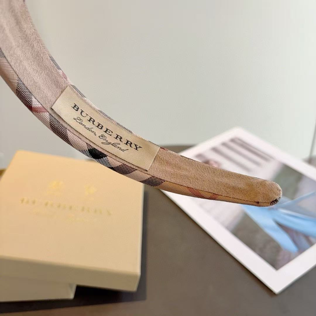 BUR8ERRY チェック柄ヘッドバンド【50％割引+送料無料】