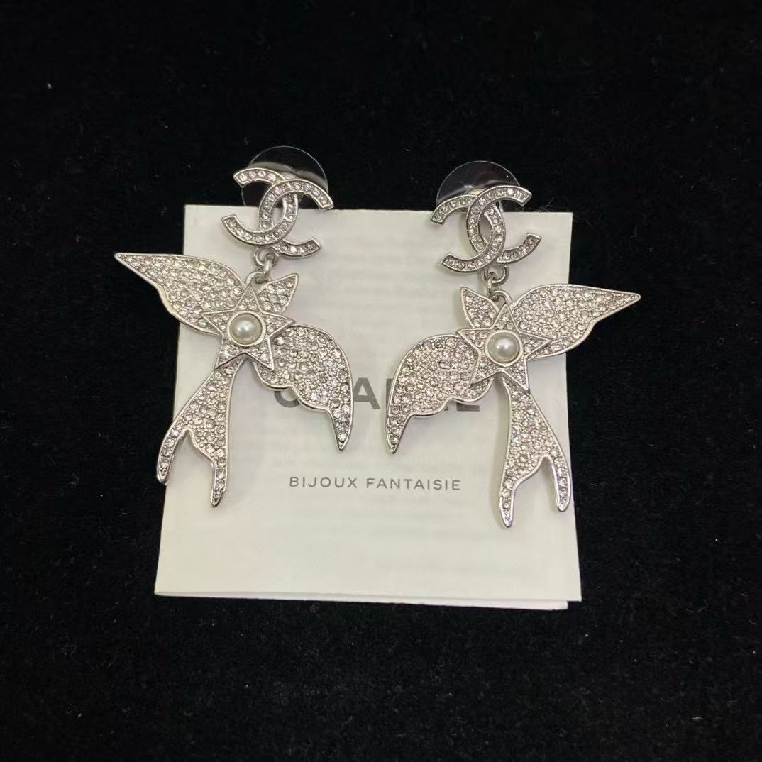 CHANE1 ダブルC バード ダイヤモンド イヤリング【50％割引+送料無料】