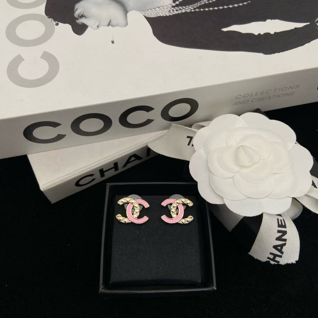 CHANE1 ピンク ダブルC イヤリング【50％割引+送料無料】