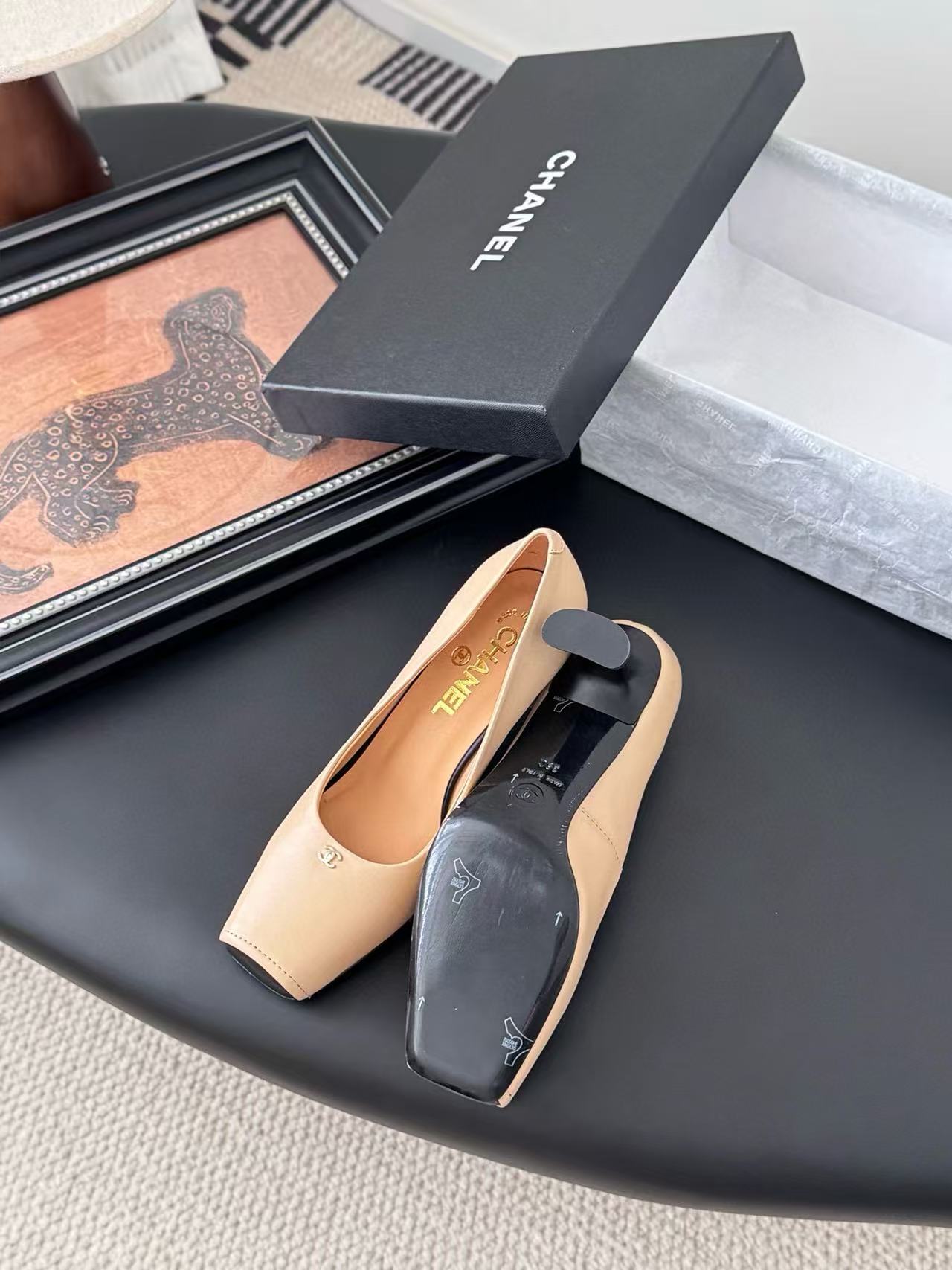 CHANE1 高品質シンプルダブルCハイヒール【50％割引+送料無料】