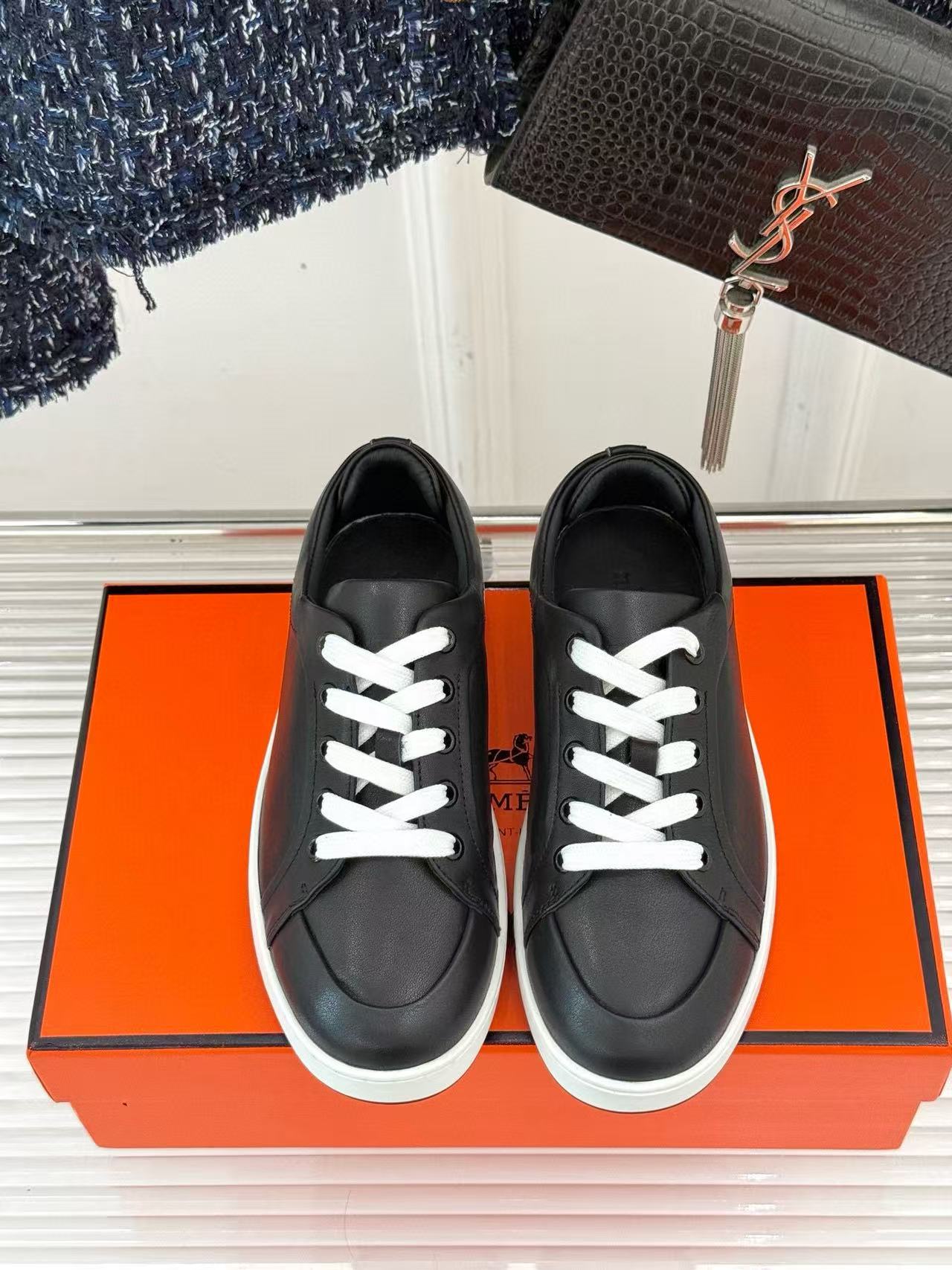 HERME5の高品質クラシックホワイトシューズ【50％割引+送料無料】