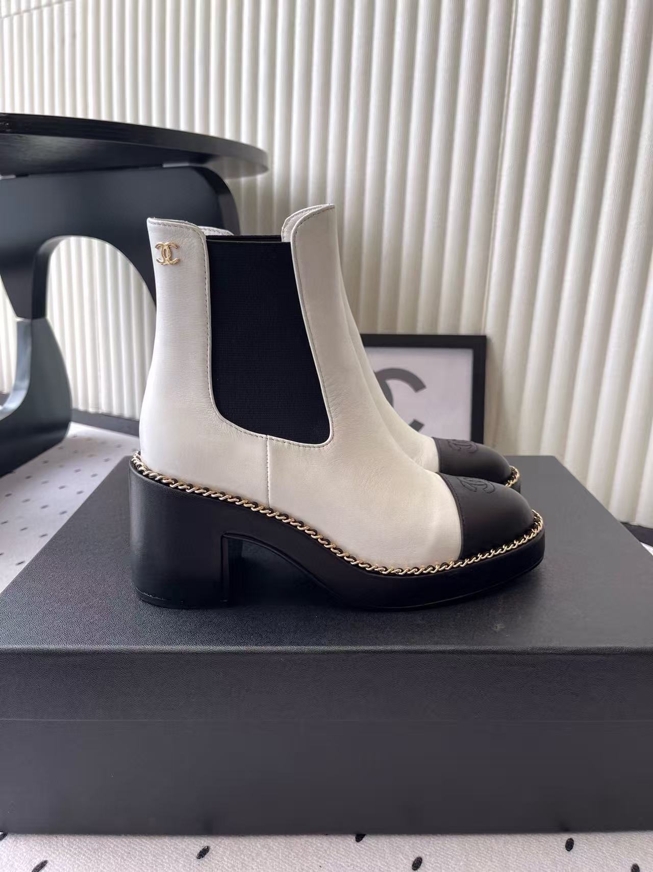 CHANE1 高品質チェーン厚底アンクルブーツ【50％割引+送料無料】