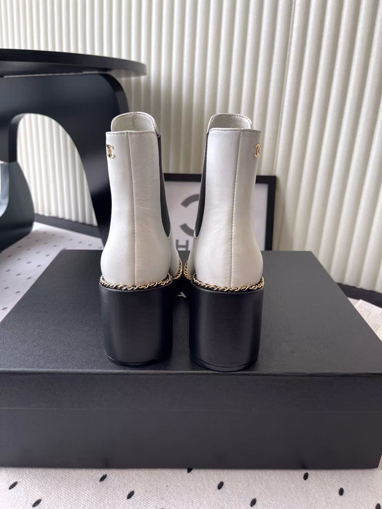 CHANE1 高品質チェーン厚底アンクルブーツ【50％割引+送料無料】