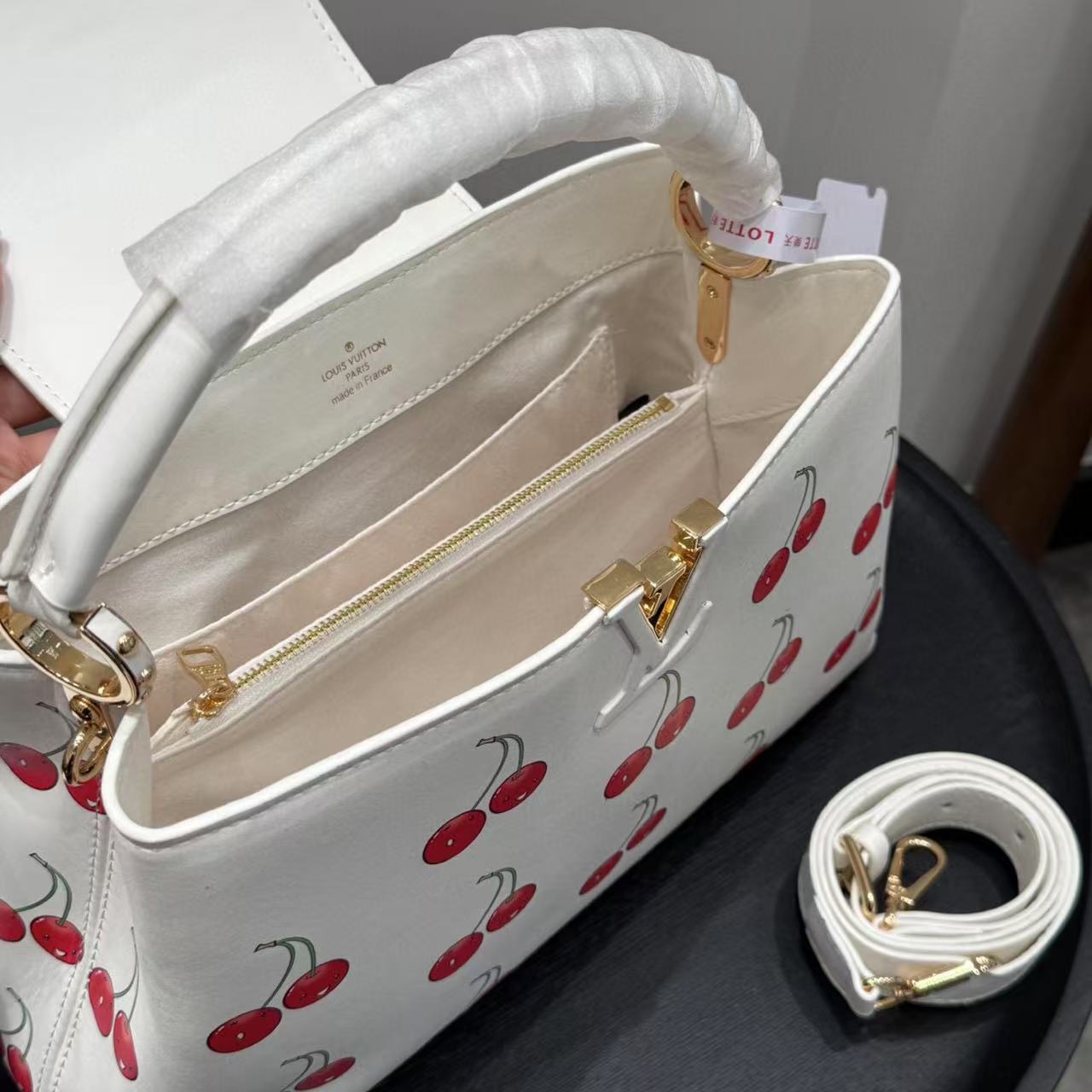 LVチェリーハンドバッグ【50％割引+送料無料】
