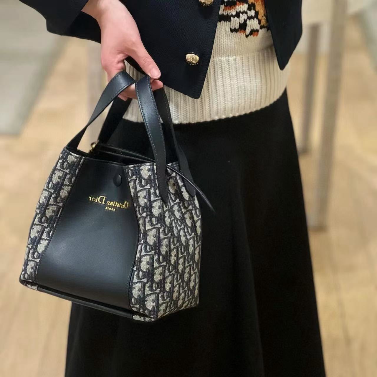 DI0Rプリントバケットバッグ【50％割引+送料無料】