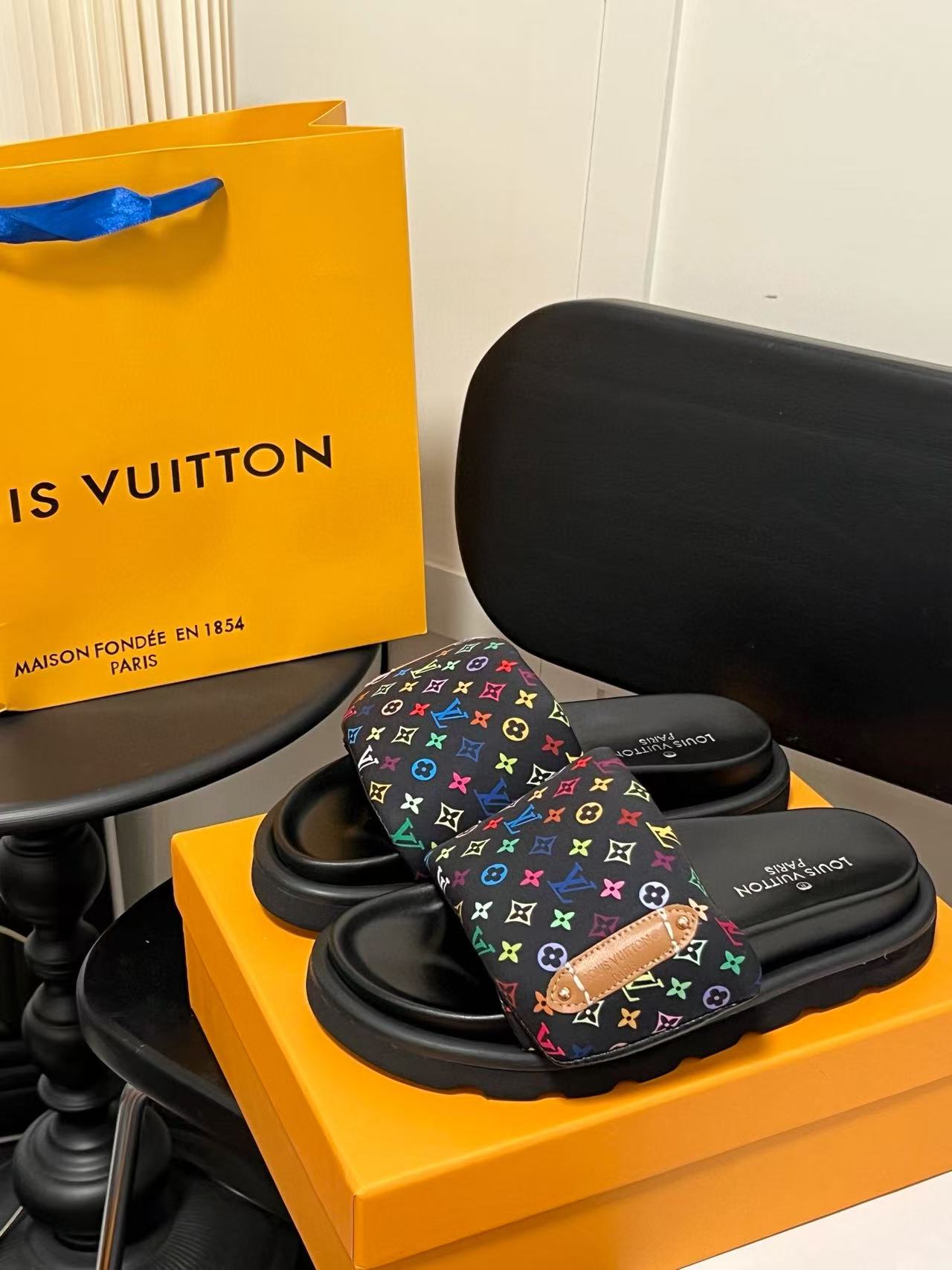LVプリントスリッパ【50％割引+送料無料】