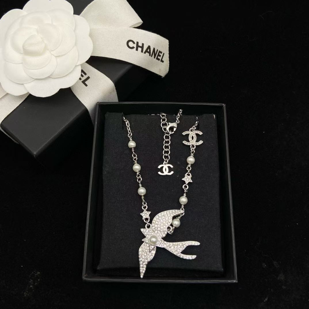 CHANE1 フルダイヤモンド ダブルC バードパールネックレス【50％割引+送料無料】