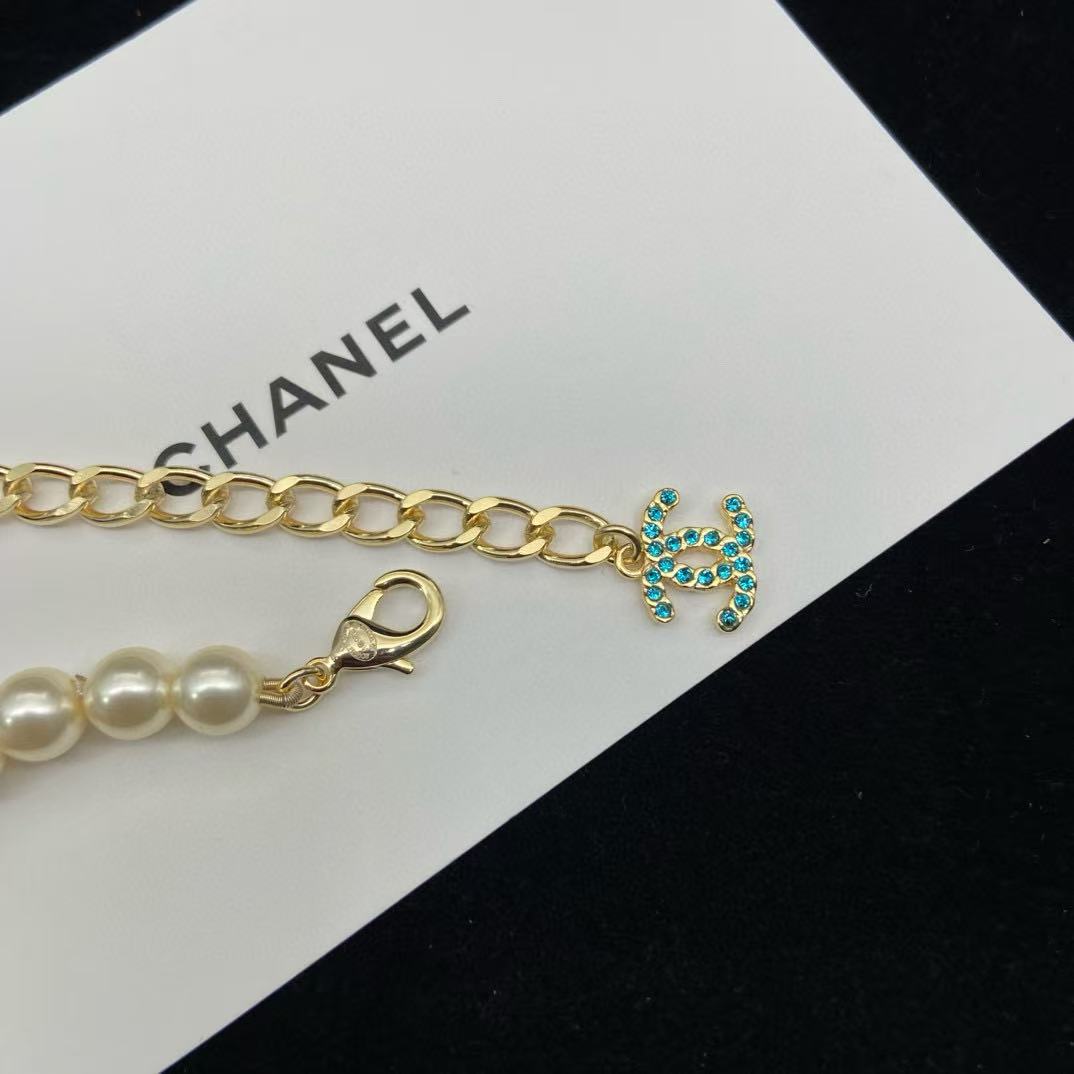 CHANE1 カラフルレターパールネックレス【50％割引+送料無料】