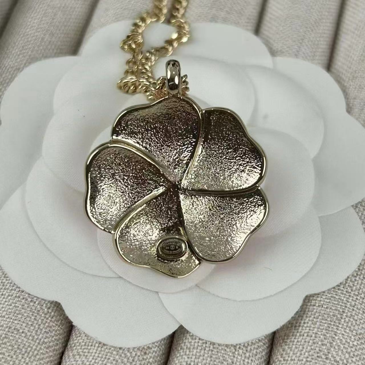 CHANE1 ピンクフラワーネックレス【50％割引+送料無料】